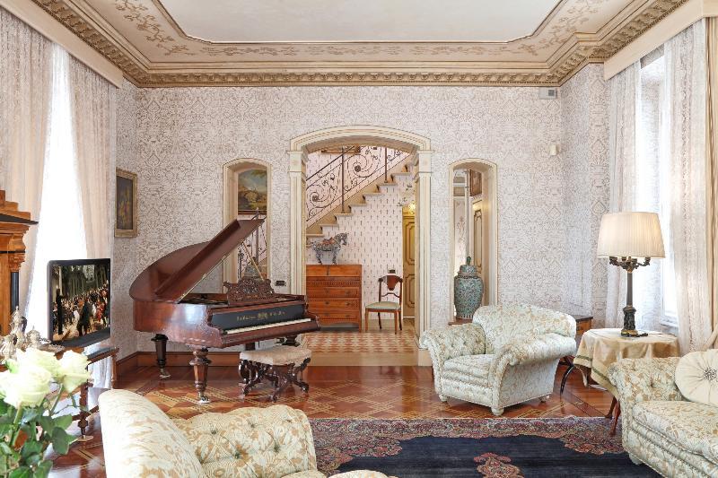 Villa La Vittoriana サロ エクステリア 写真